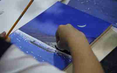 What do colors mean to children? — Exploring the vibrant world through a child’s eyes 色彩对孩子来说，代表什么？—— 探索孩子眼中的斑斓世界